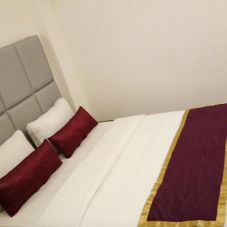 Hotel Planet Mount Chennai Bagian luar foto