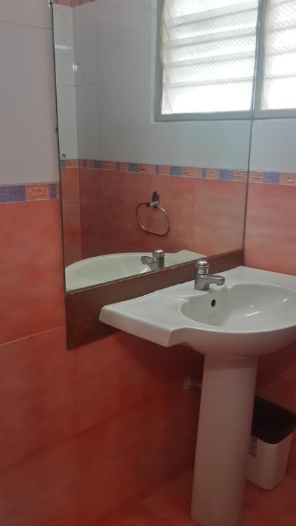 Hotel Planet Mount Chennai Bagian luar foto