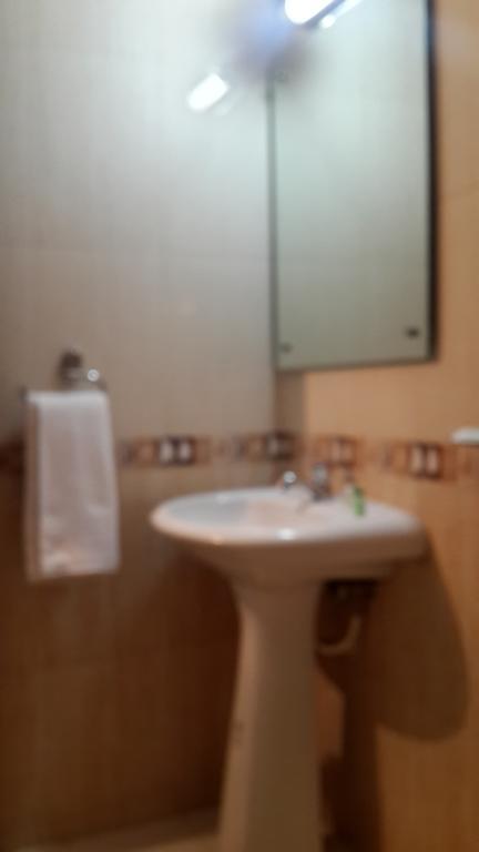 Hotel Planet Mount Chennai Bagian luar foto