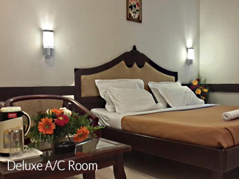 Hotel Planet Mount Chennai Bagian luar foto